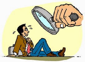 Você é feio e está procurando emprego? Boa sorte!